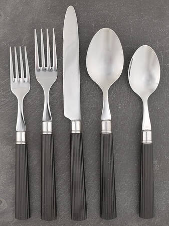 Monarch-Black (Stainless) 5 Piece Place Setting