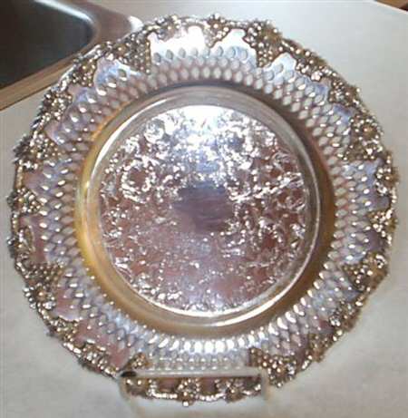Old English Reproduction (Silverplate, Hollowware) Silverplate Salad Plate