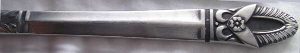 Countess (Stainless) Modern Solid Knife