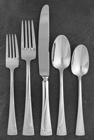 Lyric (Stainless) 5 Piece Place Setting