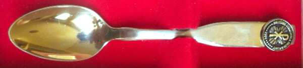 Canada Souvenir Spoons (Silverplate) Canada Teaspoon