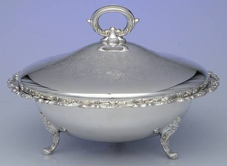 Bellfontaine (Silverplate, Hollowware) Plated Round Covered Vegetable Bowl