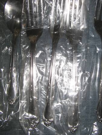 Admiration (Stainless) by Oneida Silver