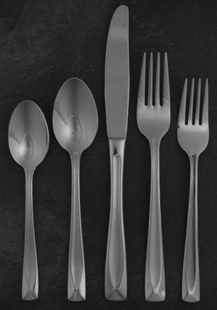 Satin Lincoln (Stainless) 5 Piece Place Setting
