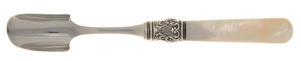 Flatware (Sterling Bolster) Cheese Scoop with Silverplate Scoop