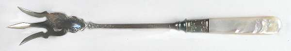 Flatware (Sterling Bolster) Pearl Handle Lettuce Serving Fork