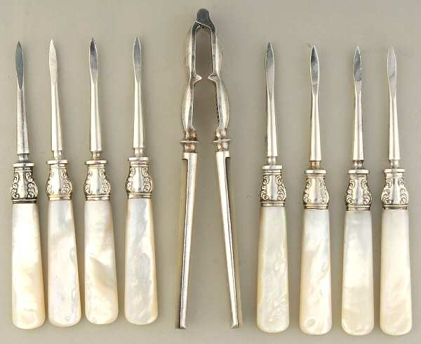 Flatware (Sterling Bolster) 9 Pc Nut Set (8 Picks & 1 Cracker)