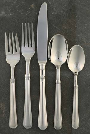 Providence (Stainless, Glossy) 5 Piece Place Setting