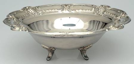 Beau Regande (Silverplate, Hollowware) 14" 4 Toed Round Centerpiece