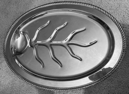 Georgian (Silverplate, Hollowware) 21" 4 Toed Meat Platter with Well