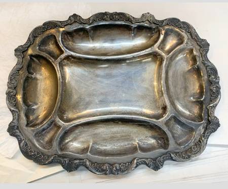 Old English (Silverplate, Hollowware) 18" Footed Oval Platter with 5 Part Glass Liner