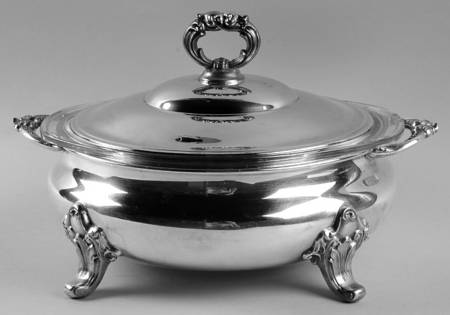 818 (Silverplate, Hollowware) Plated Round Covered Casserole with Glass