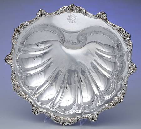 Old English (Silverplate, Hollowware) 13" Shell Shape Bowl