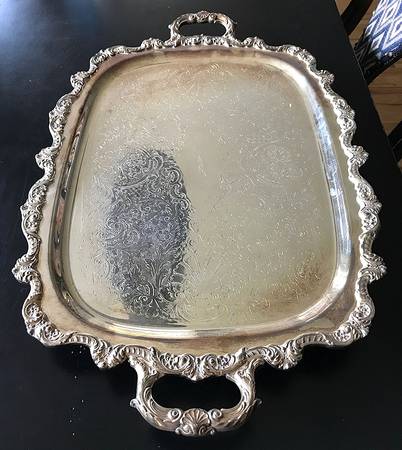 Old English (Silverplate, Hollowware) Waiter Tray with Electric Warmer & Cord