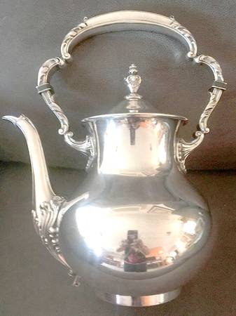 Old English (Silverplate, Hollowware) Silverplate Kettle No Stand
