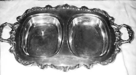 Old English (Silverplate, Hollowware) 2 Part Handled Buffet Server