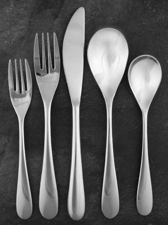 Sonya (Stainless, 18-8) 5 Piece Place Setting
