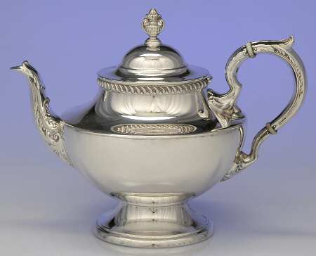 Georgian (Sterling, Hollowware) Teapot