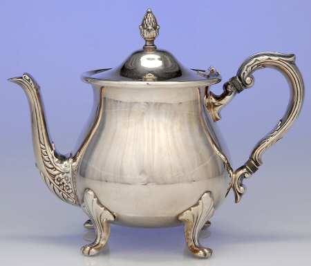 110 (Silverplate, Hollowware) Teapot