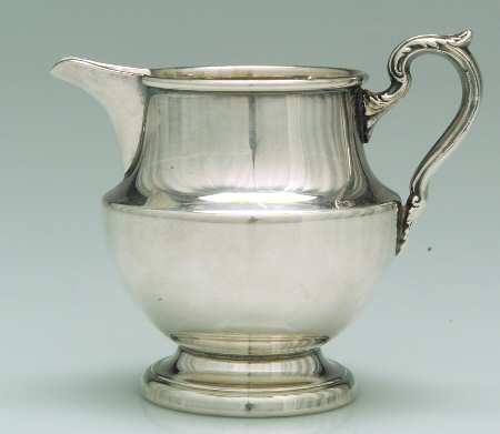 1030 (Silverplate, Hollowware) Creamer