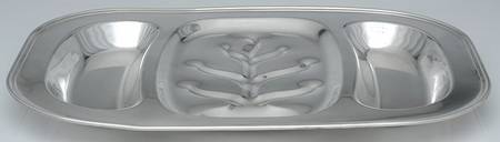 Silverplate Hollowware 18" 3 Pt Meat Platter with Well