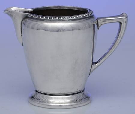 1201 (Silverplate, Hollowware) Creamer