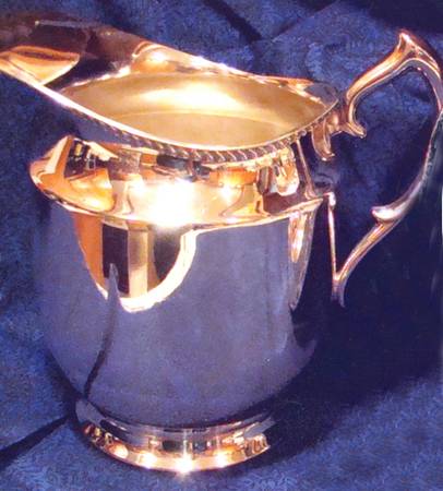 1023A (Silverplate, Hollowware) Plated Water Pitcher with Ice Lip