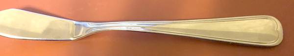 Emma (Stainless) Flat Handle Master Butter Knife