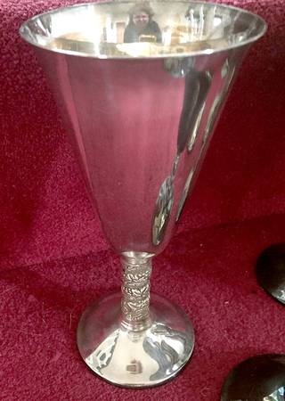 PEJ1 (Silverplate, Hollowware) Water Goblet