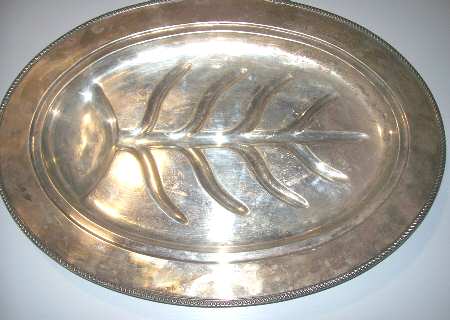 1016 (Silverplate, Hollowware) Meat Platter with Well Tree