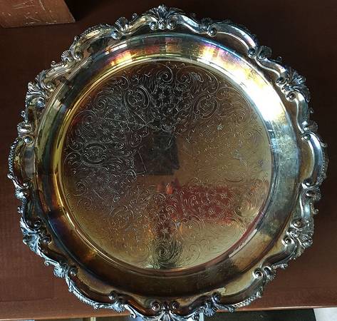 118 (Silverplate, Hollowware) 11" Round Tray