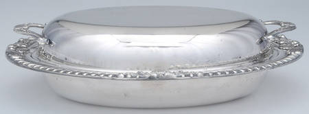86 (Silverplate, Hollowware) Double Vegetable Bowl