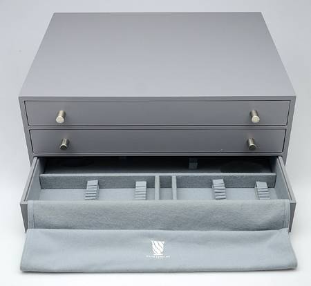 Silverplate Hollowware New 3 Drawer Flatware Chest