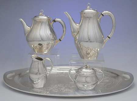 The Americana (Silverplate, Hollowware) 5-Piece Silverplate Tea Set (with Tray)