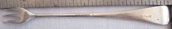 ANTIQUE (EAGLE-R-LION, STERLING) Short Handle Pickle/Olive Fork