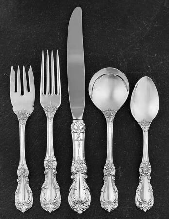 Burgundy (Sterling, 1949, No Monograms) 40 Piece Estate Set