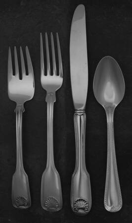 Colonial Shell (Stainless, 1961) 4 Piece Place Setting
