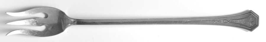 Dorothy Quincy (Sterling, 1912) Long Handle Pickle/Olive Fork