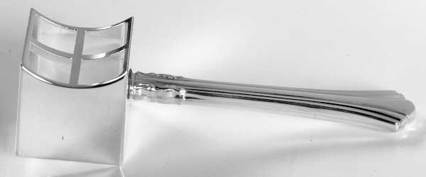 Eighteenth Century (Sterling, 1971, Newer) Corn Butterer with Silverplate Bowl