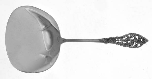 Florentine Lace (Sterling, 1951) Solid Bon Bon Spoon