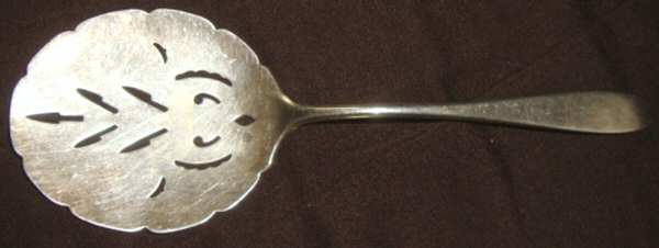 French Antique (Sterling, 1901) Solid Pierced Egg Server
