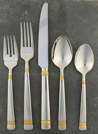 Golden Longwood (Stainless) 5 Piece Place Setting