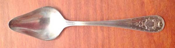 Holworthy (1910, Silverplate) Fruit/Orange Spoon