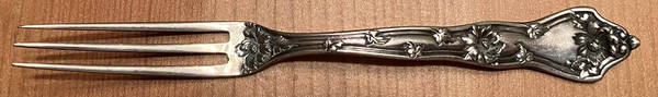 Intaglio (Sterling, 1905, Eagle-R-Lion) Individual Berry Fork