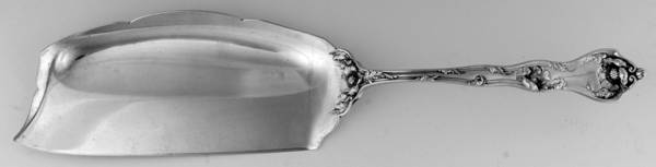 Intaglio (Sterling, 1905, Eagle-R-Lion) Large Flat Handle Crumb Knife/Crumber