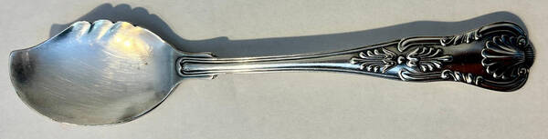 Kings (Silverplate, 1900) Large Solid Jelly Server