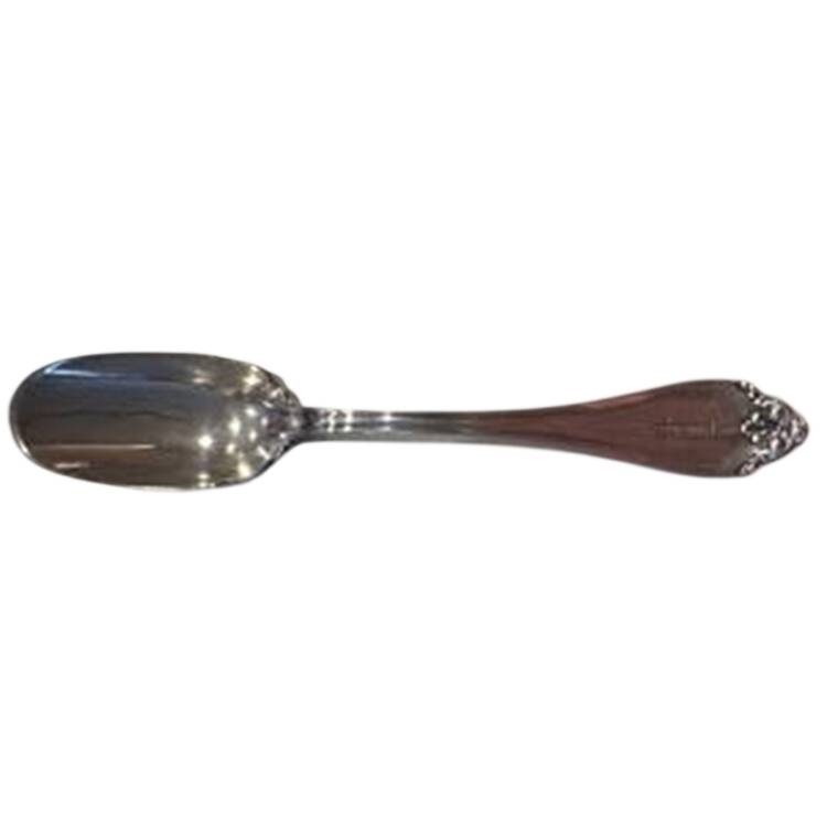 La Perle (Sterling, 1902) Solid Cheese Scoop