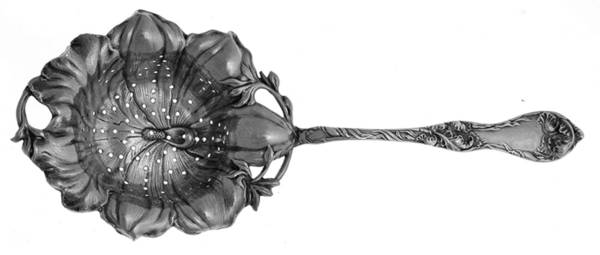 Les Cinq Fleurs (Sterling, 1900, No Monos) Solid Individual Overcup Tea Strainer