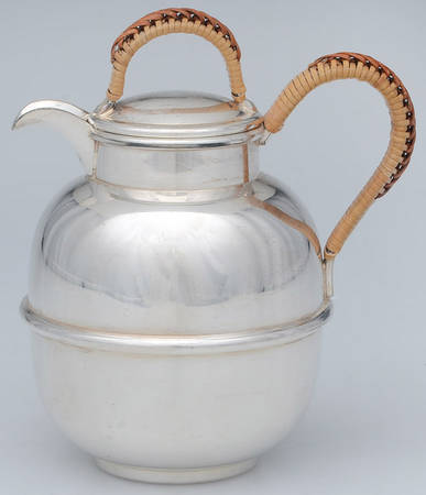 Silverplate Hollowware Carafe Guernsey Jug (Has Stopper)