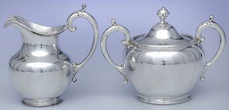 Silverplate Hollowware Creamer & Sugar with Lid Set